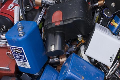信阳汽车电池回收-上门回收电动车电池|高价新能源电池回收